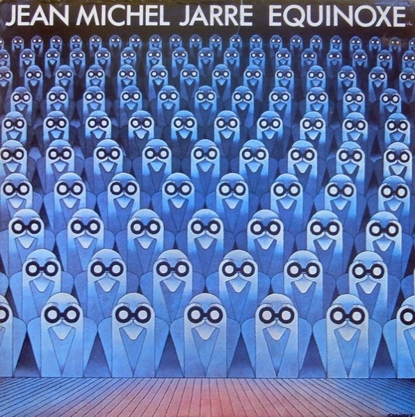 The cover of Équinoxe: a crowd of identical figures with binoculars